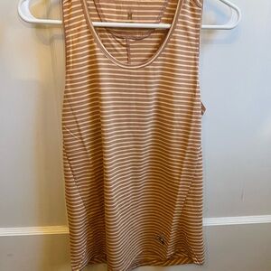 Tracksmith Horizon tank